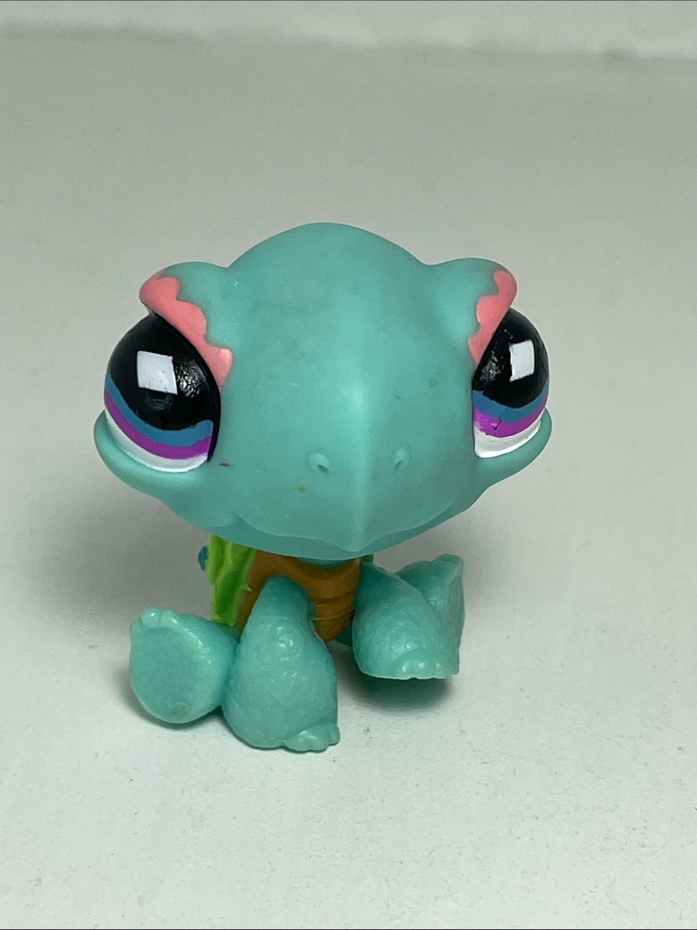 Littlest Pet Shop Sea Turtle Figure 2006- Teal, Pink and Purple Accents